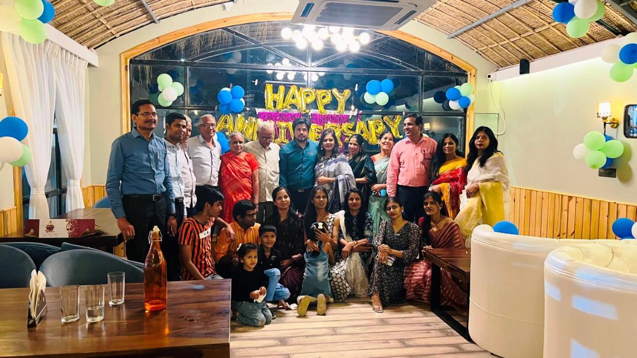 Hotel The Mewar Dabok Ngoại thất bức ảnh